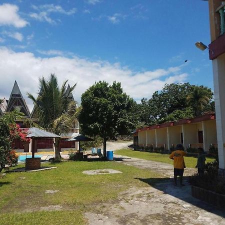 Hotel Sumber Pulo Mas Ambarita Kültér fotó