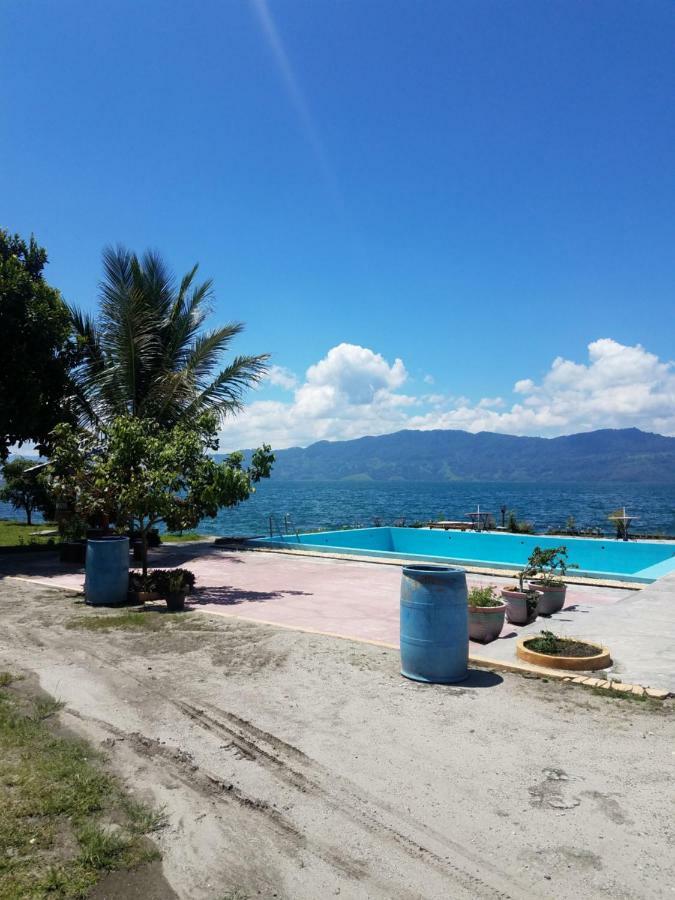 Hotel Sumber Pulo Mas Ambarita Kültér fotó